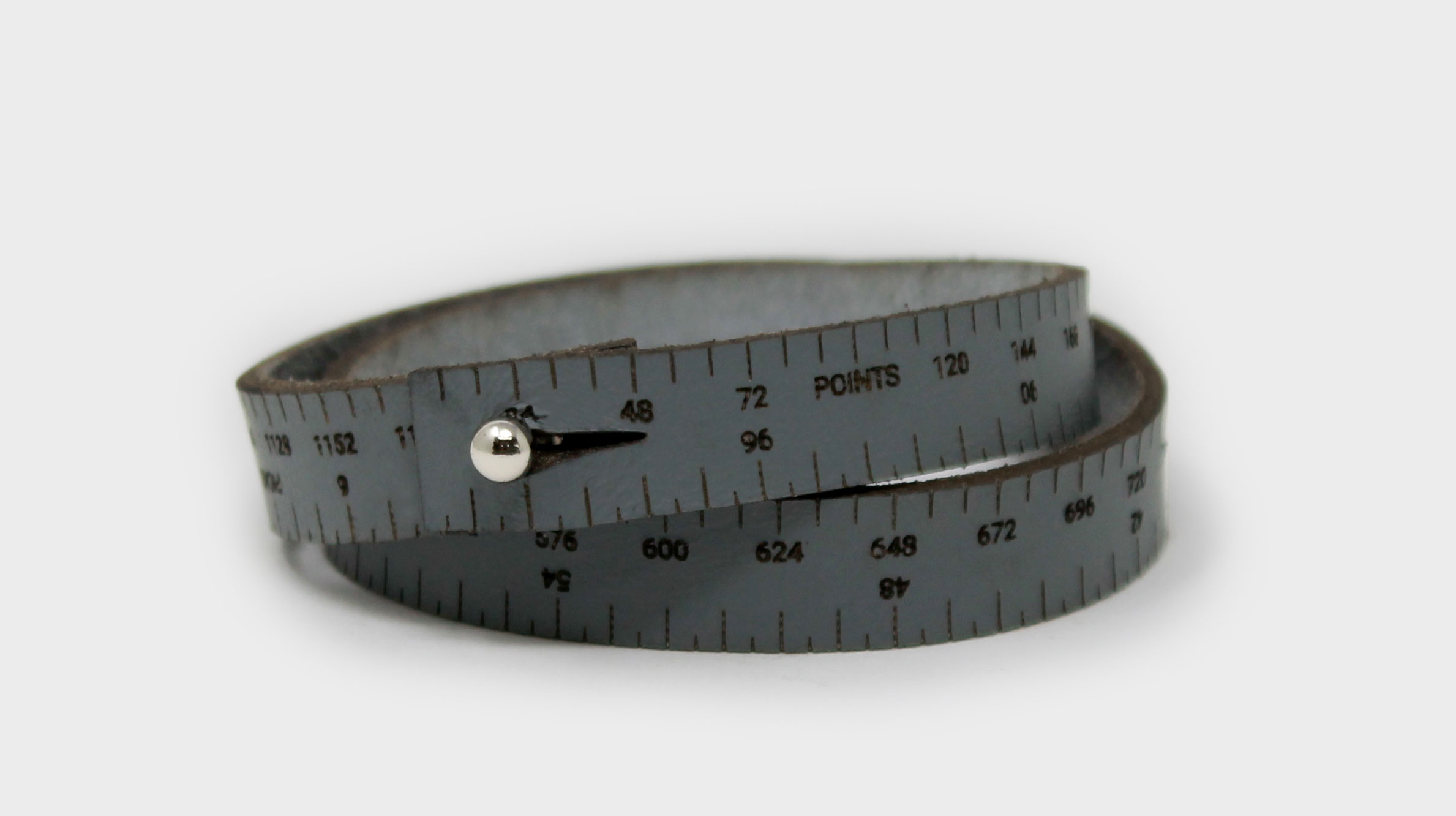 WRIST RULER – ILOVEHANDLES